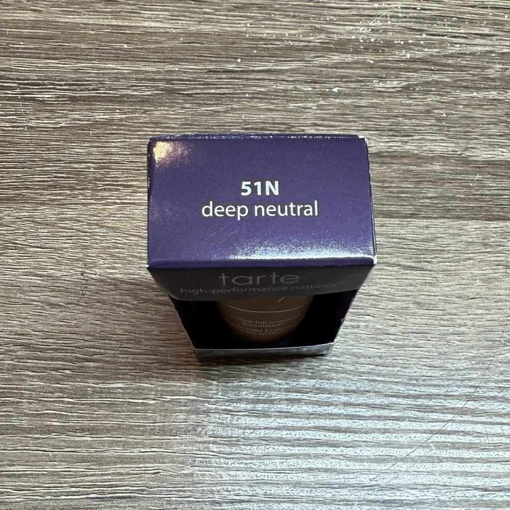 51N Tarte Amazonian Clay 16-hour Full Coverage Foundation